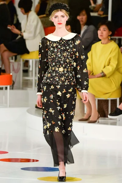 Look 83